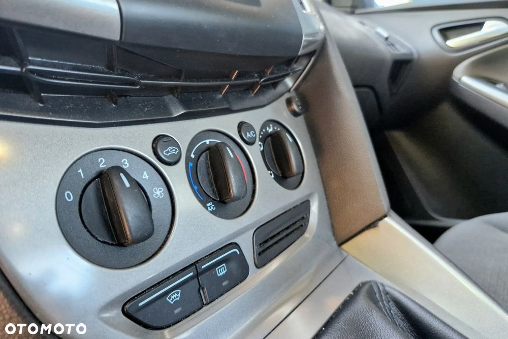 Ford Focus 1.6 TDCi Trend Sport - 11