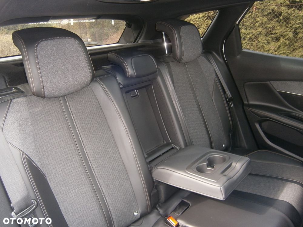 Peugeot 3008 2.0 HDi Active - 8