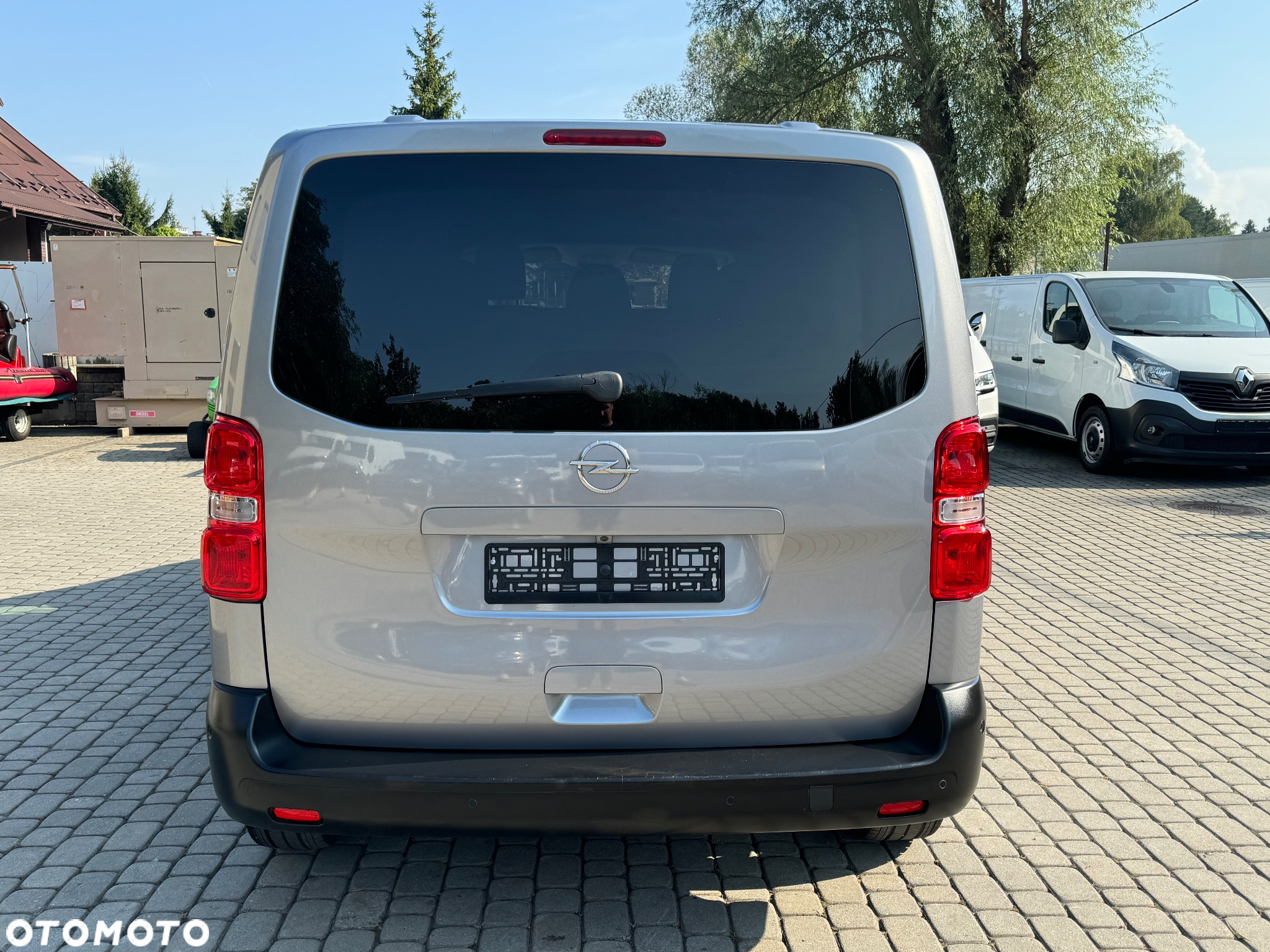 Opel Vivaro - 6