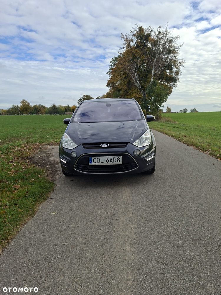 Ford S-Max - 8