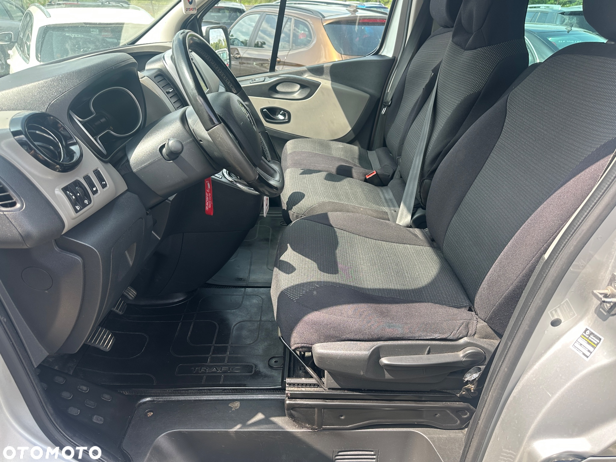 Renault Trafic L2H1 2,9t Pack Clim - 19