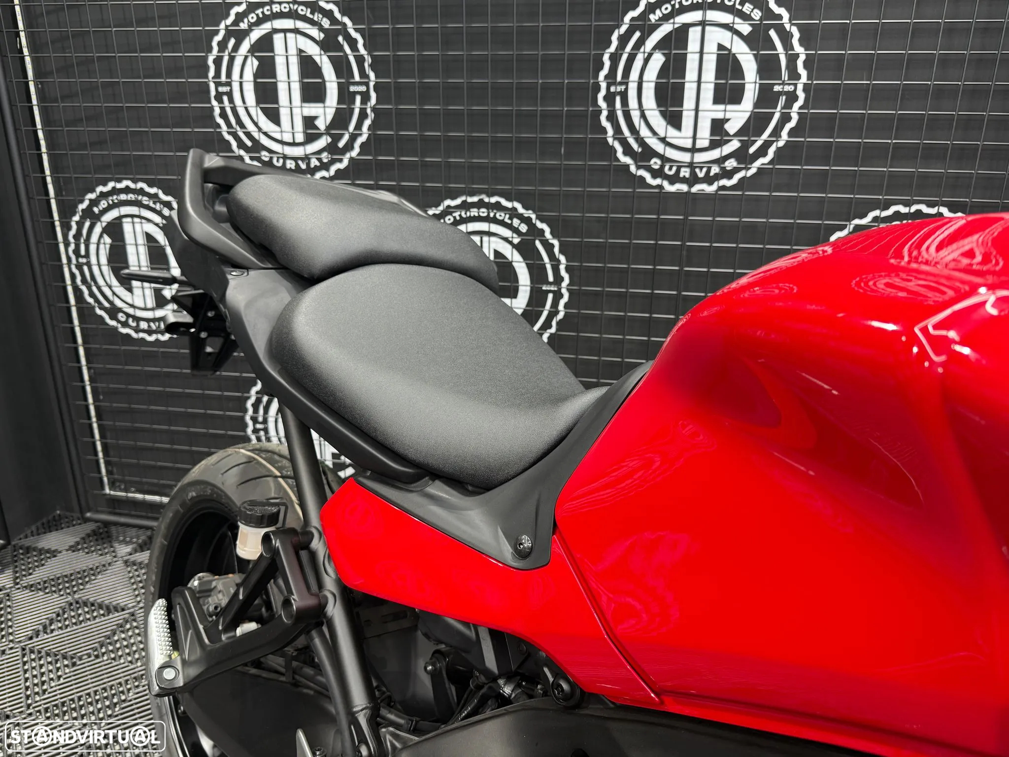 Yamaha Tracer 9 - 5
