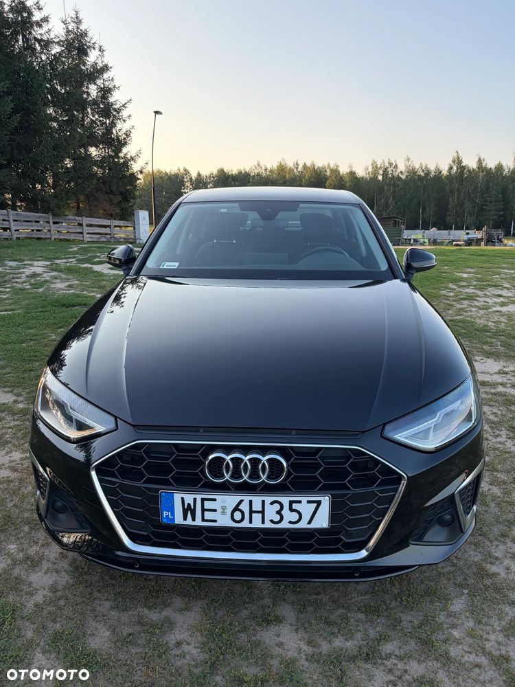 Audi A4 Limousine 35 TFSI mHEV S Line S tronic - 3