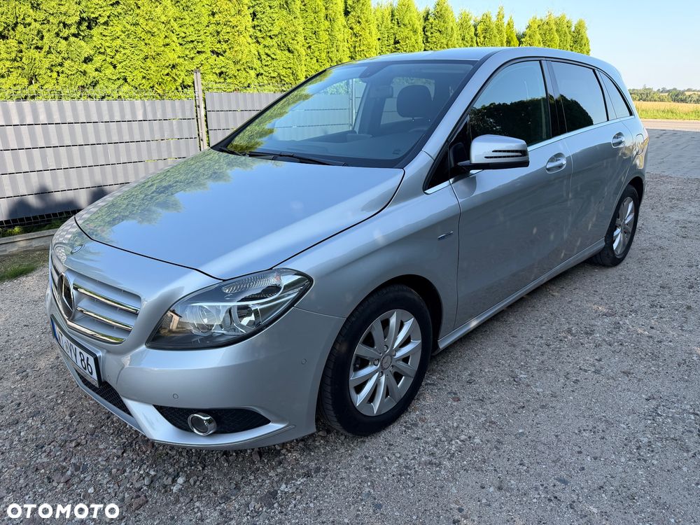 Mercedes-Benz Klasa B 180 BlueEFFICIENCY Edition - 10