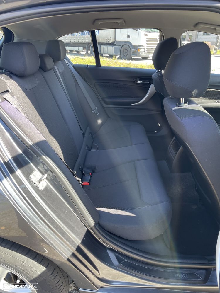 BMW 116 d EfficientDynamics - 14