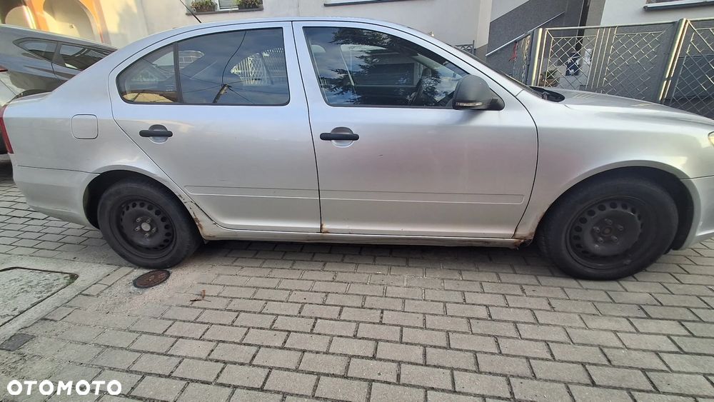 Skoda Octavia 1.6 TDI Ambiente - 4