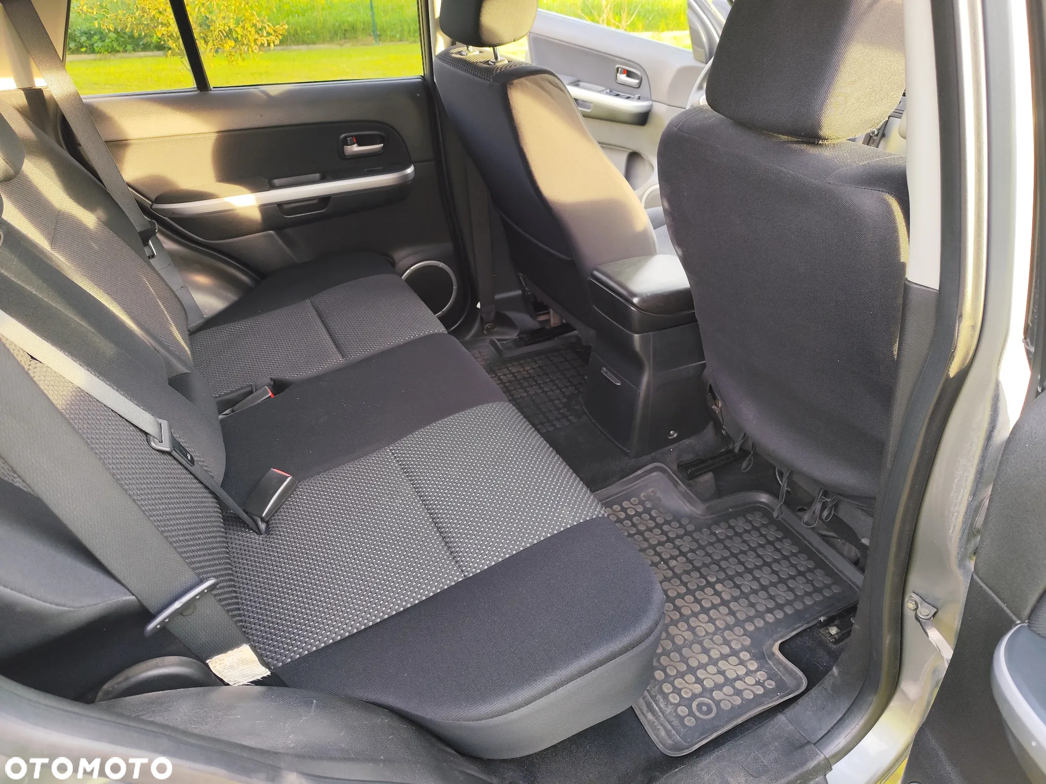 Suzuki Grand Vitara - 11