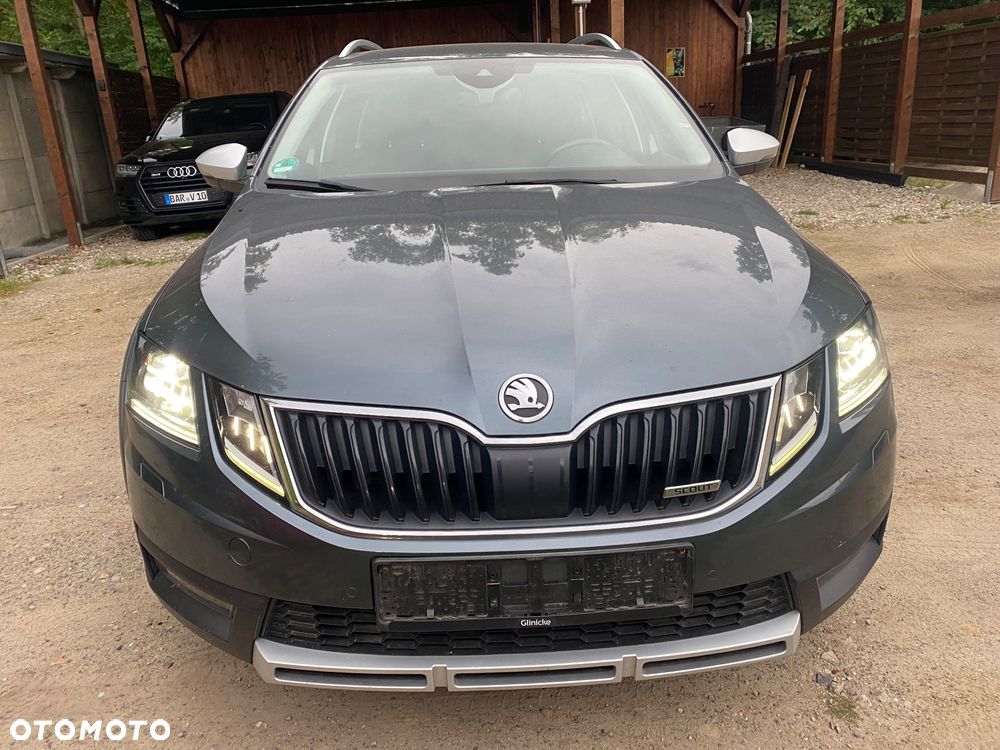 Skoda Octavia 2.0 TDI 4x4 DSG Scout - 3
