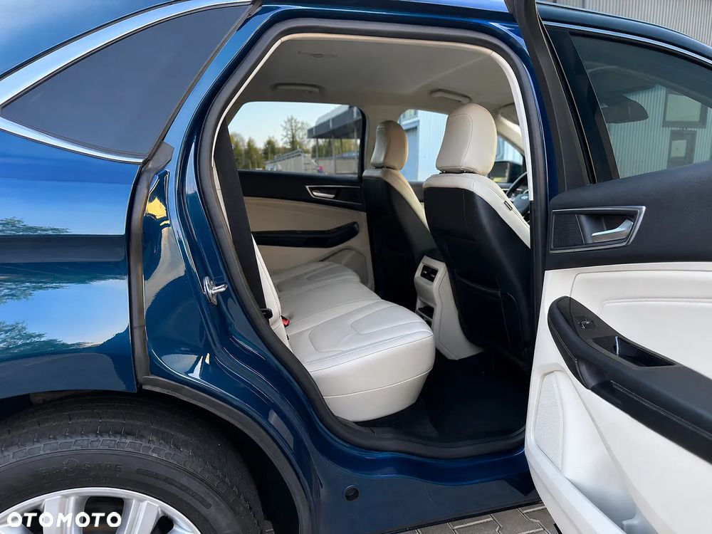 Ford Edge - 33