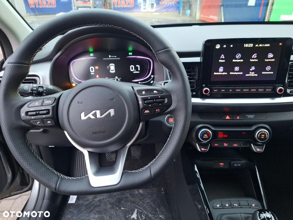 Kia Stonic 1.2 L Business Line - 13