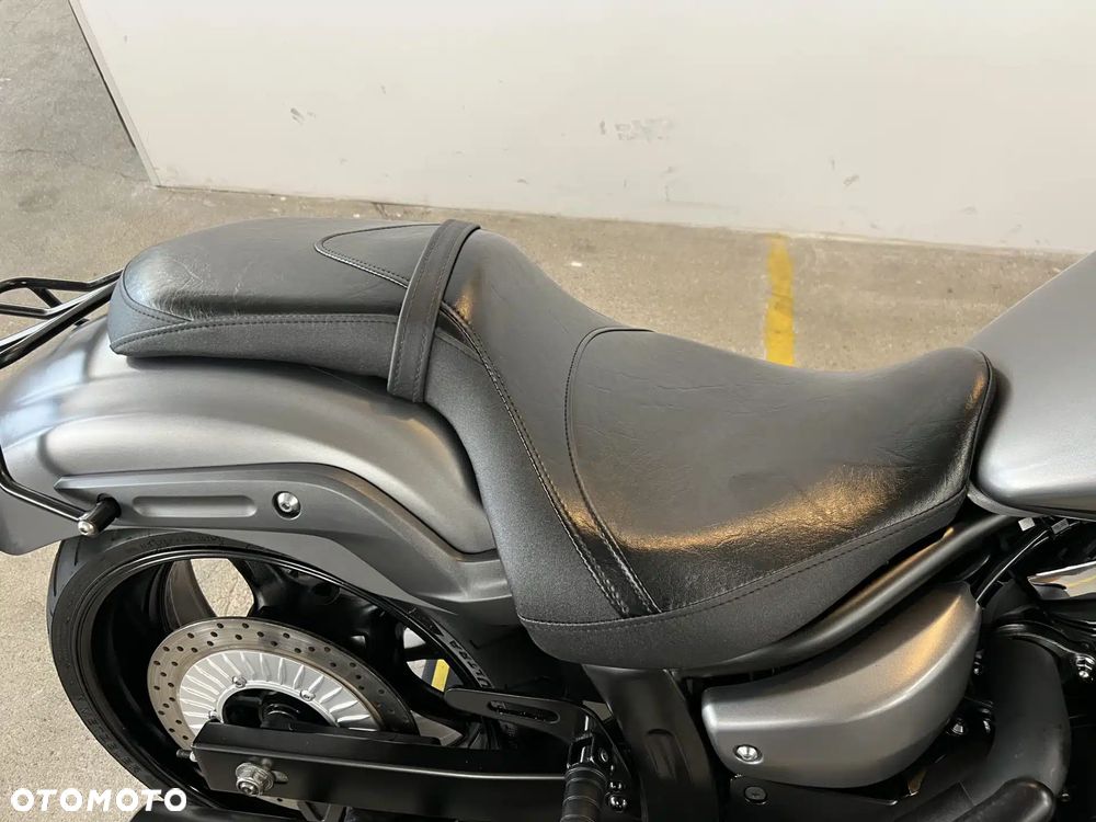 Yamaha XVS - 12