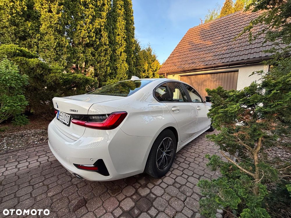 BMW Seria 3 318i Advantage - 4