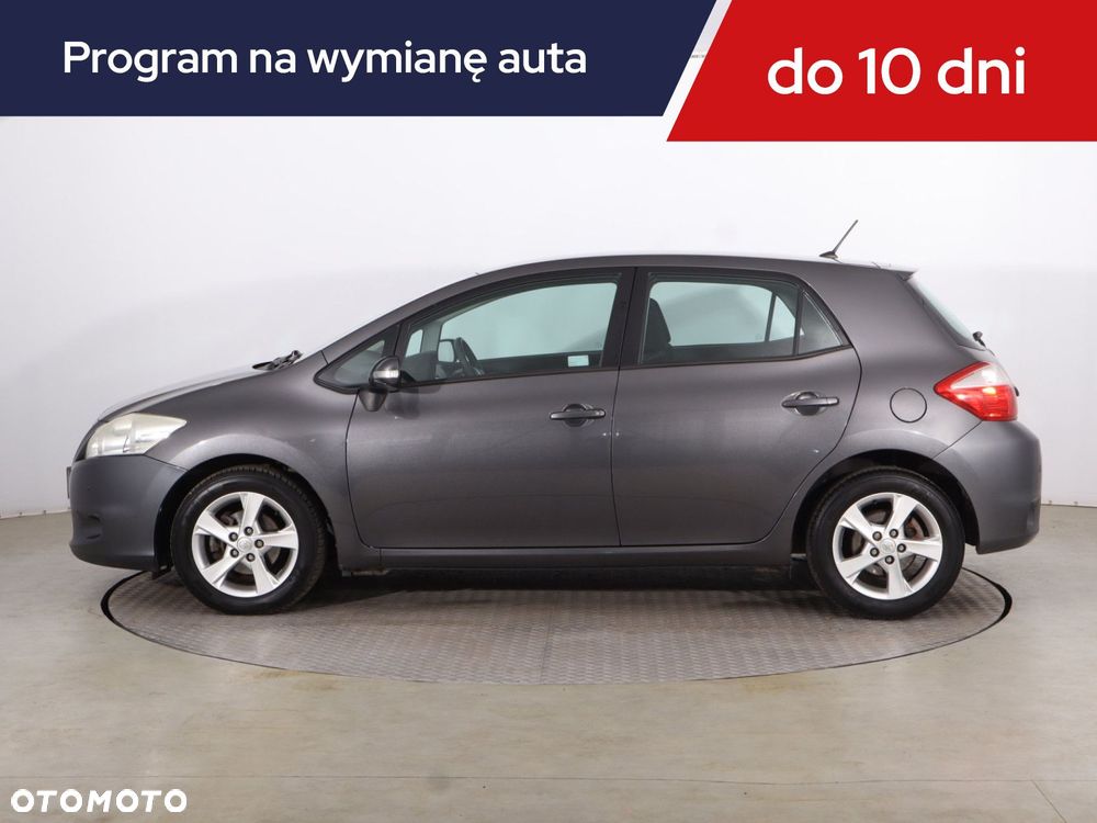 Toyota Auris - 4