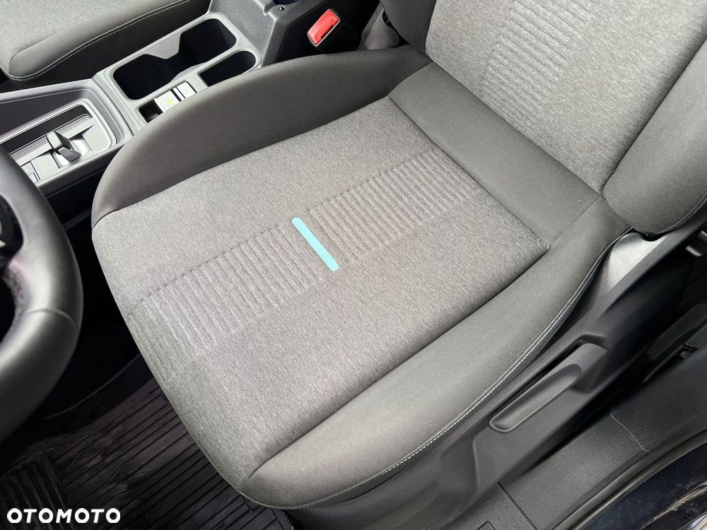 Ford Tourneo Connect - 12