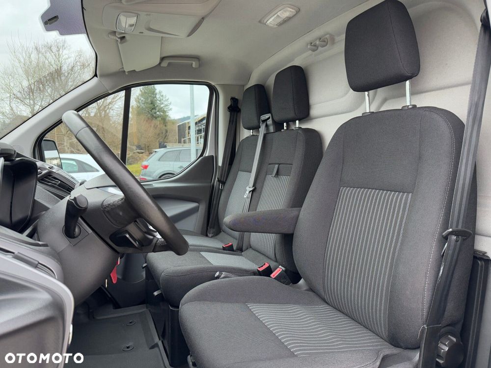 Ford Transit Custom - 10