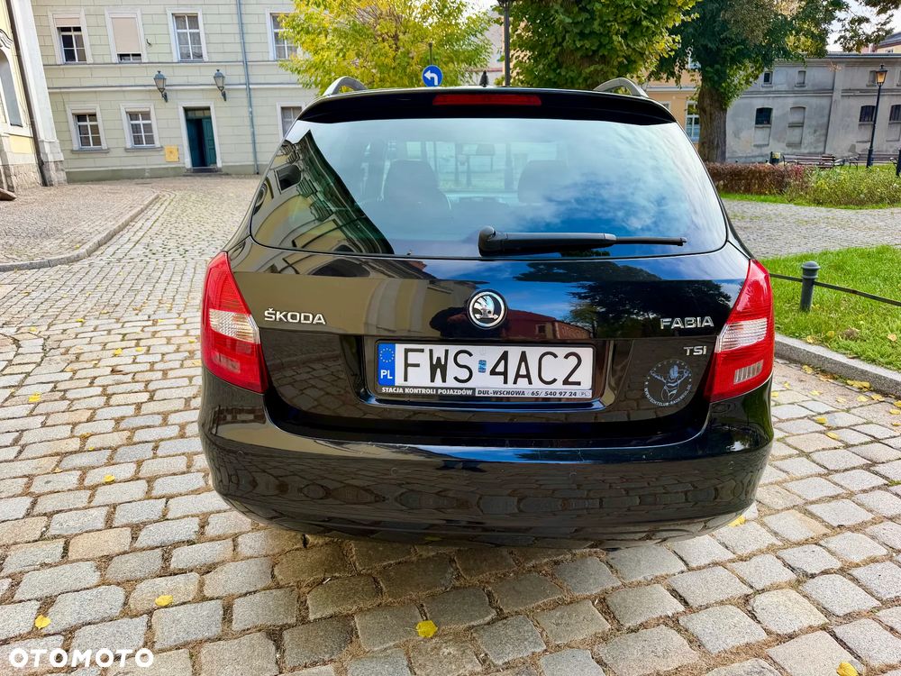 Skoda Fabia 1.2 TSI Family - 4