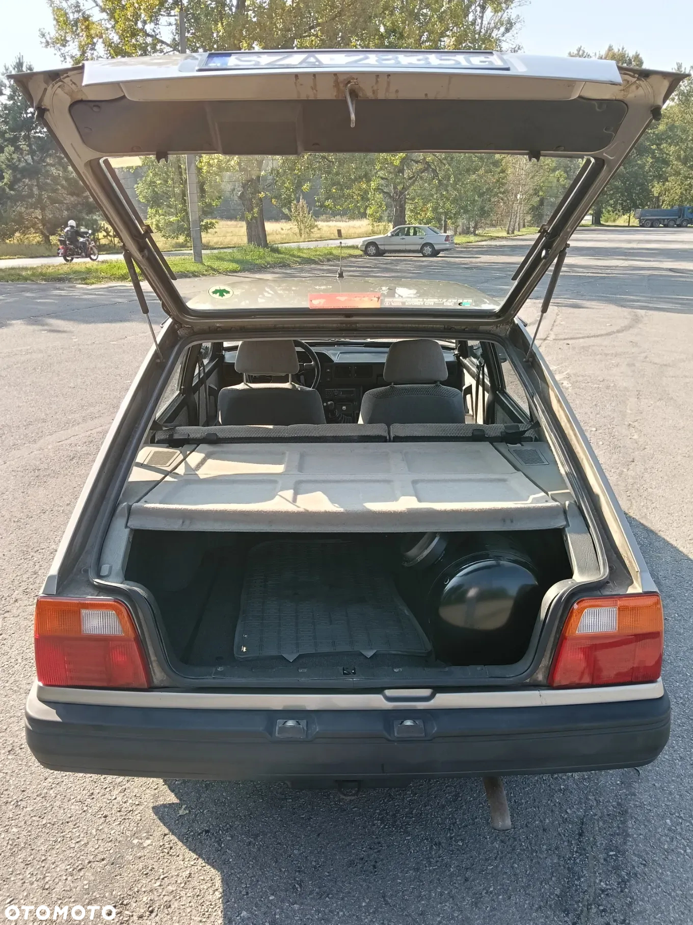 Polonez Caro - 15