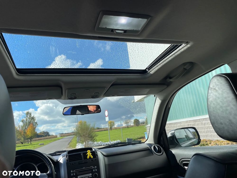 Suzuki Grand Vitara 1.9 DDiS - 6