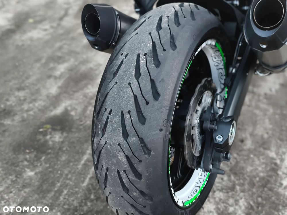 Kawasaki Z - 6