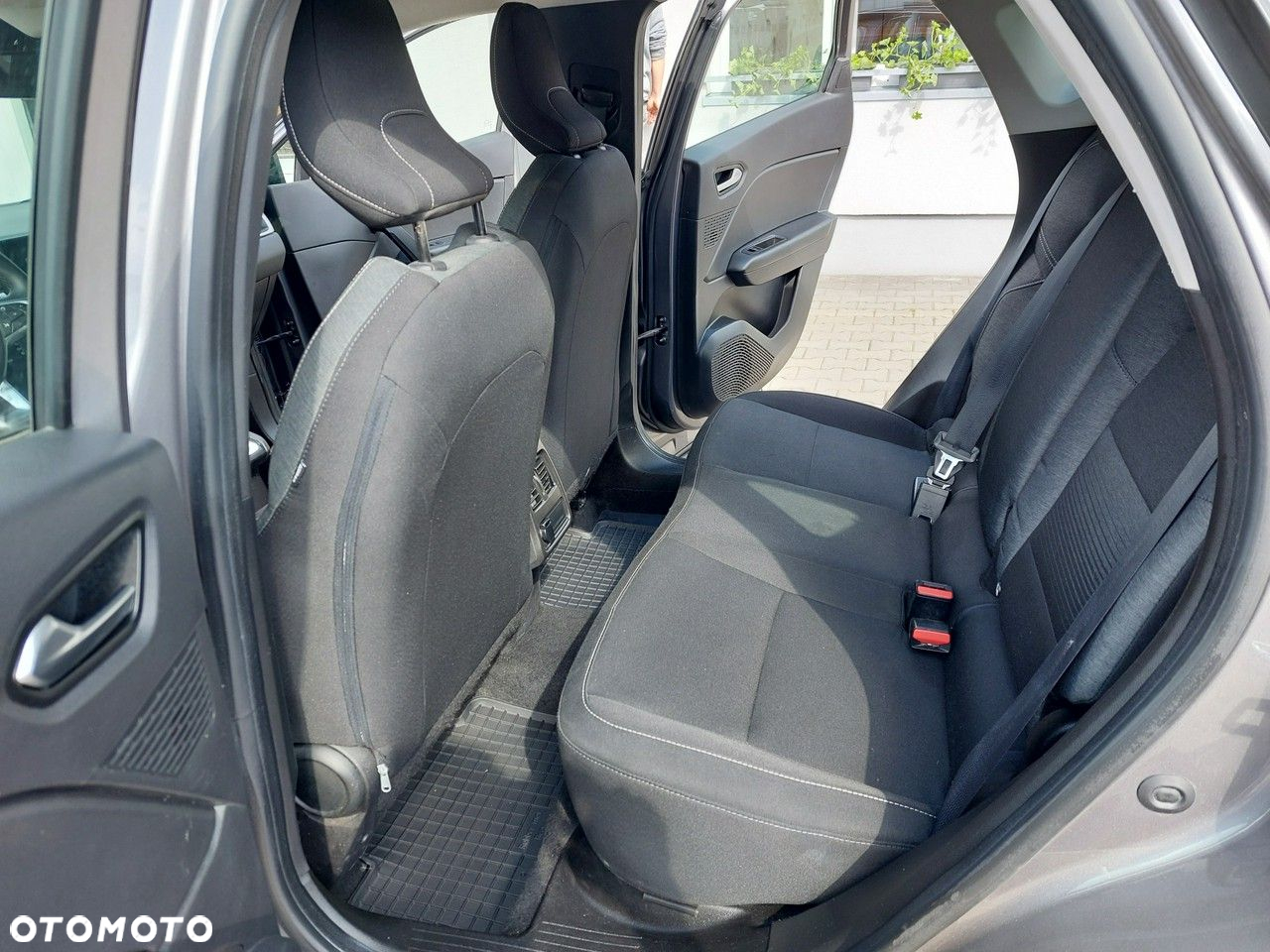 Renault Captur - 13