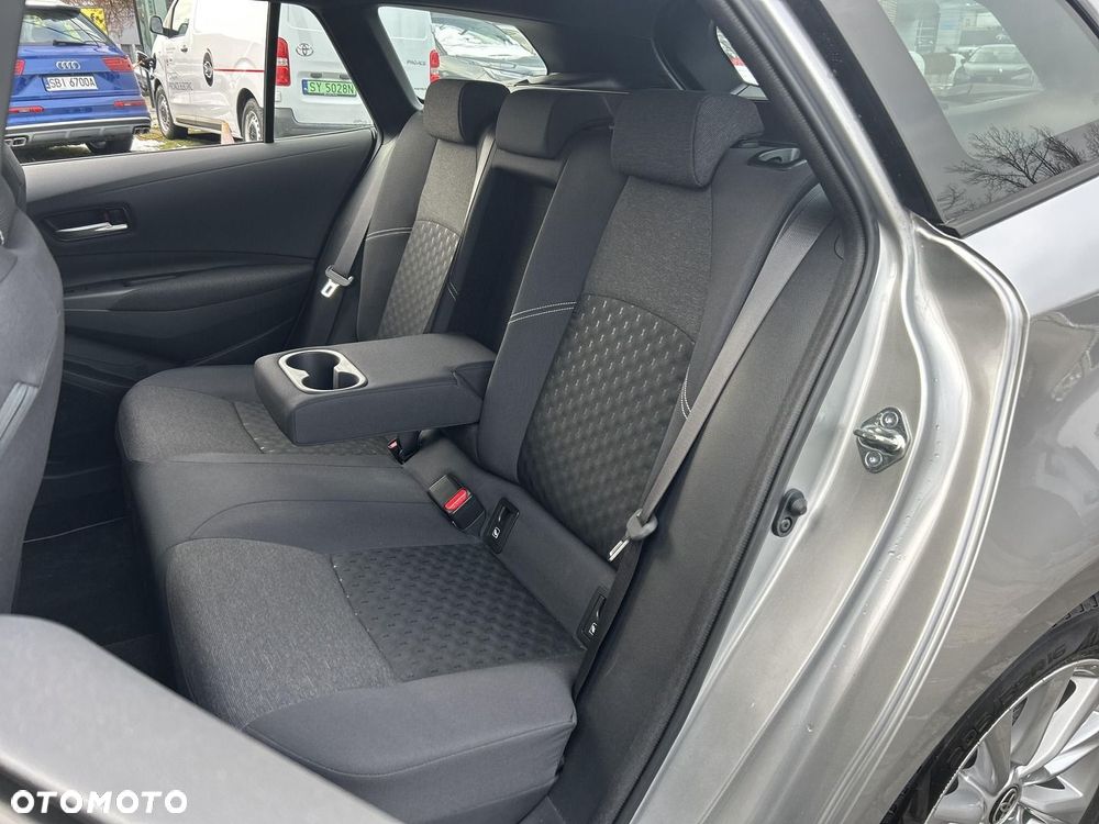 Toyota Corolla 1.8 Hybrid Comfort - 22