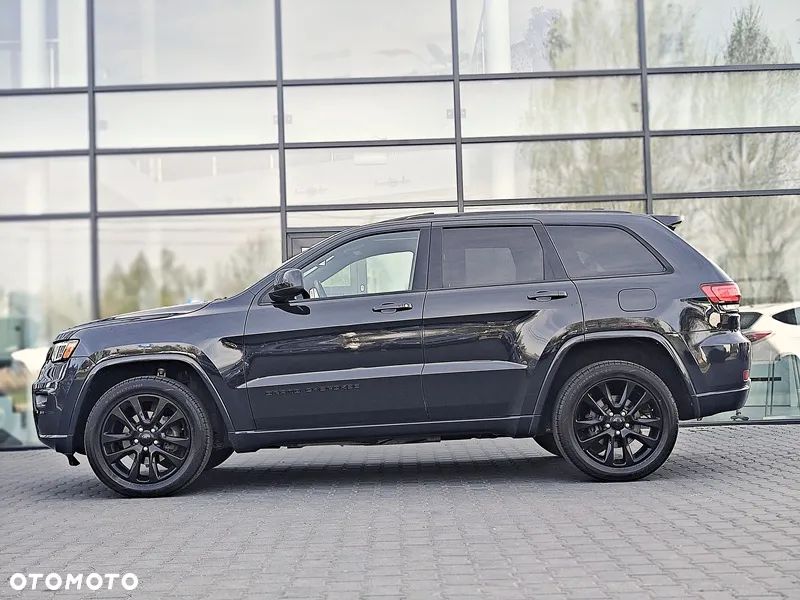 Jeep Grand Cherokee - 2