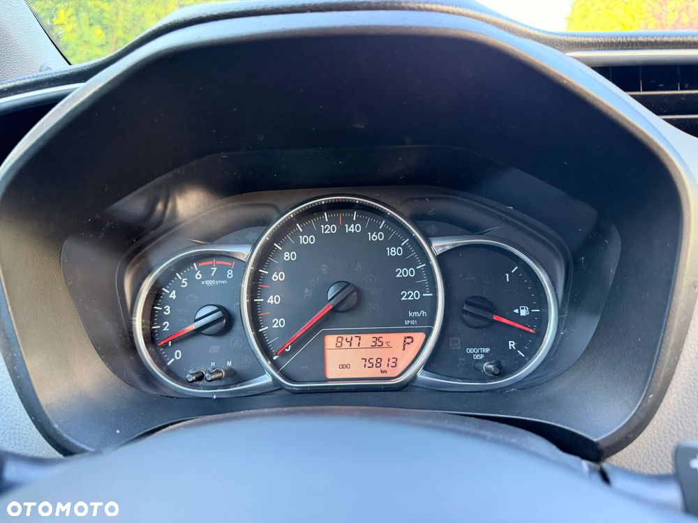 Toyota Yaris 1.33 Prestige MS - 21