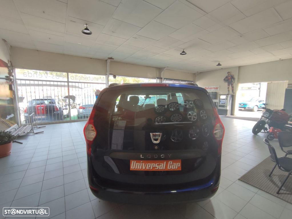 Dacia Lodgy 1.5 dCi Confort 7L - 4