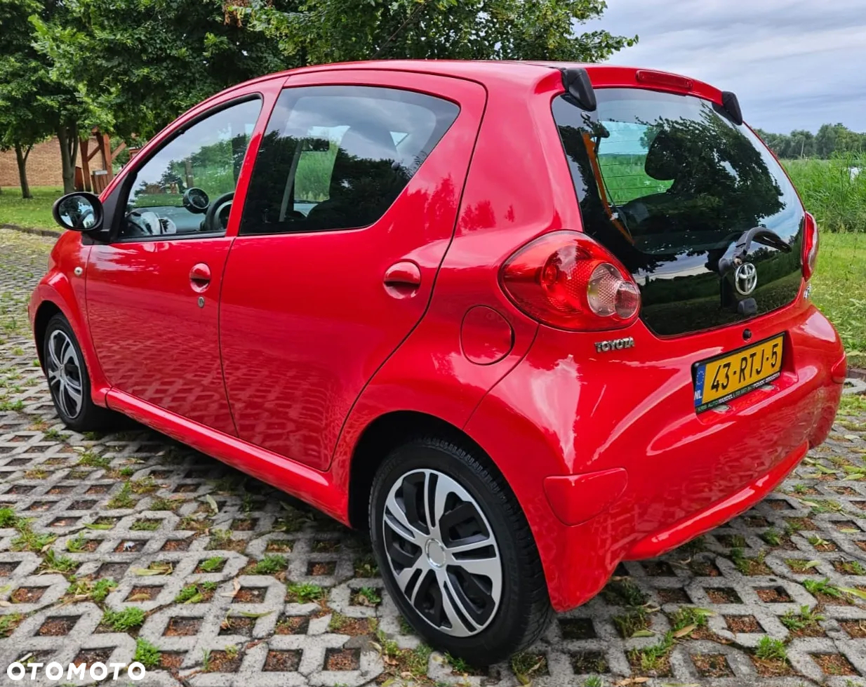 Toyota Aygo 1.0 VVT-i Luna A/C - 6