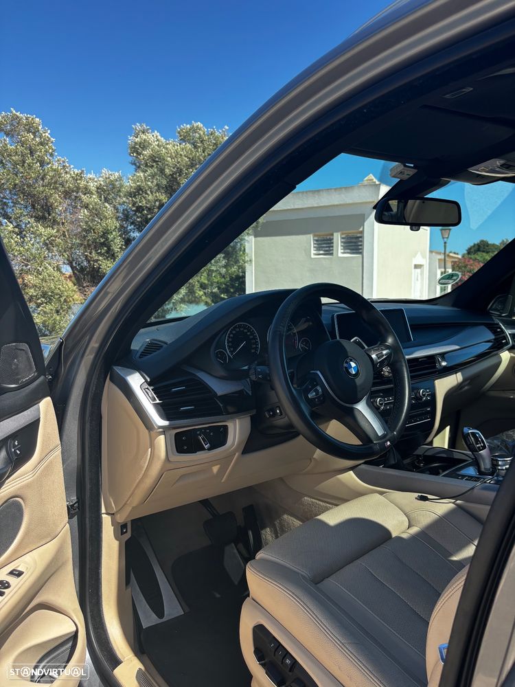 BMW X5 xDrive40e — fotografia 5
