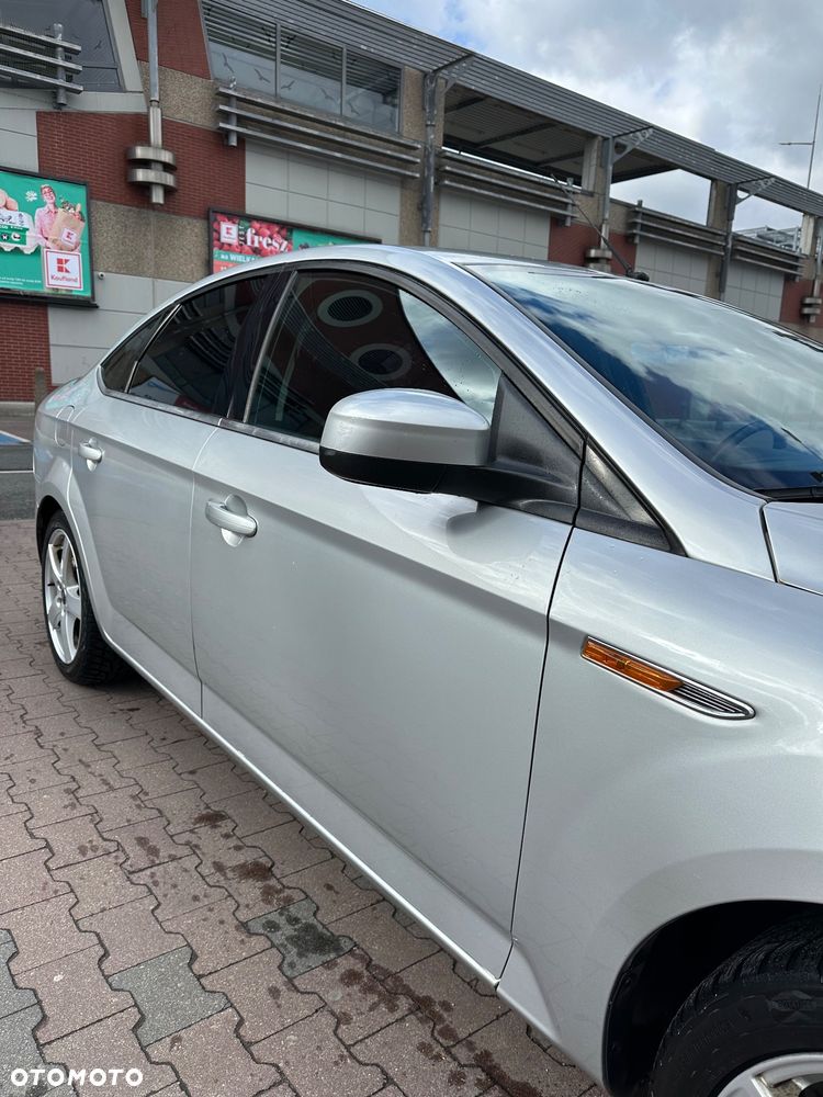 Ford Mondeo 2.0 Titanium - 4