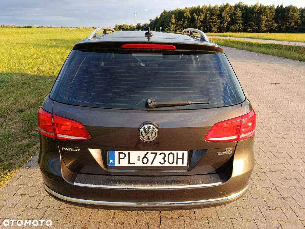 Volkswagen Passat 1.6 TDI Comfortline - 10
