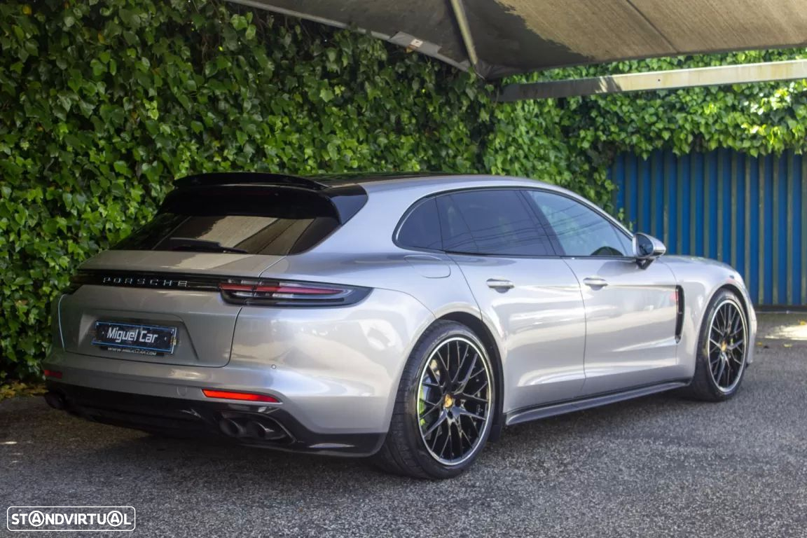 Porsche Panamera Sport Turismo 4 E-Hybrid - 9