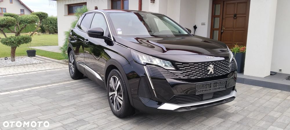 Peugeot 3008 1.6 PureTech HYbrid Allure S&S EAT8 - 16