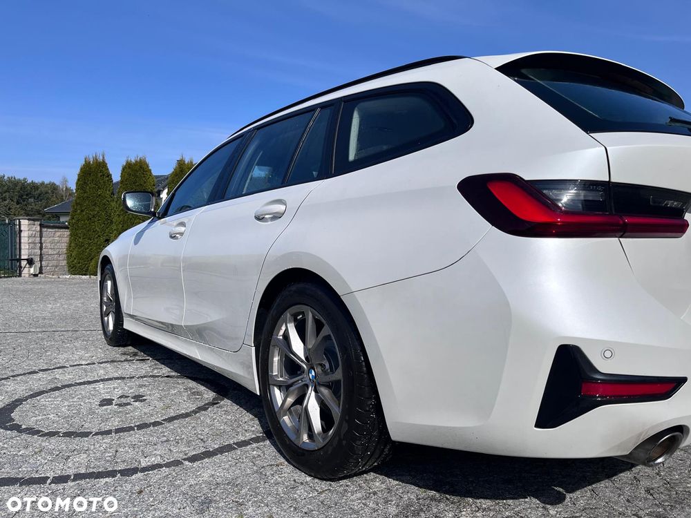 BMW Seria 3 318i Advantage - 4