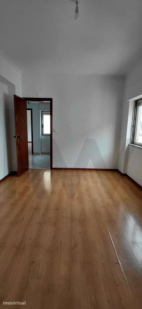 Apartamento T3 no Carregado - Grande imagem: 3/13