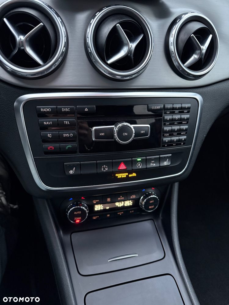 Mercedes-Benz GLA 200 (CDI) d 7G-DCT AMG Line - 19