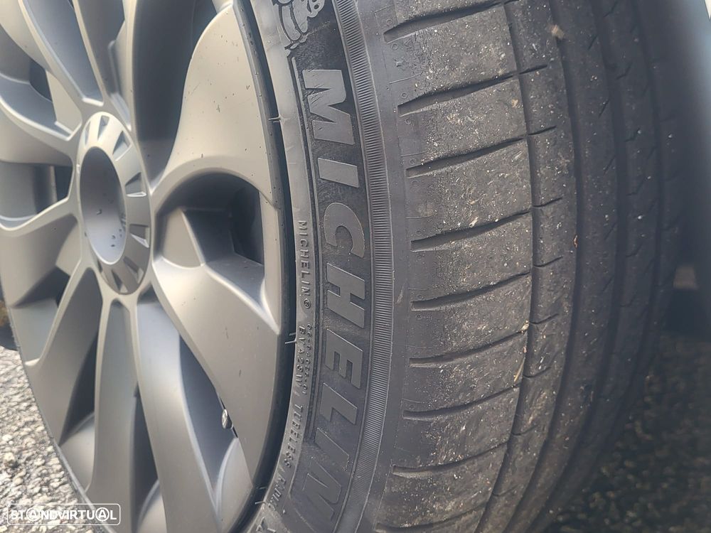 Tesla Model 3 Tração Traseira - 22
