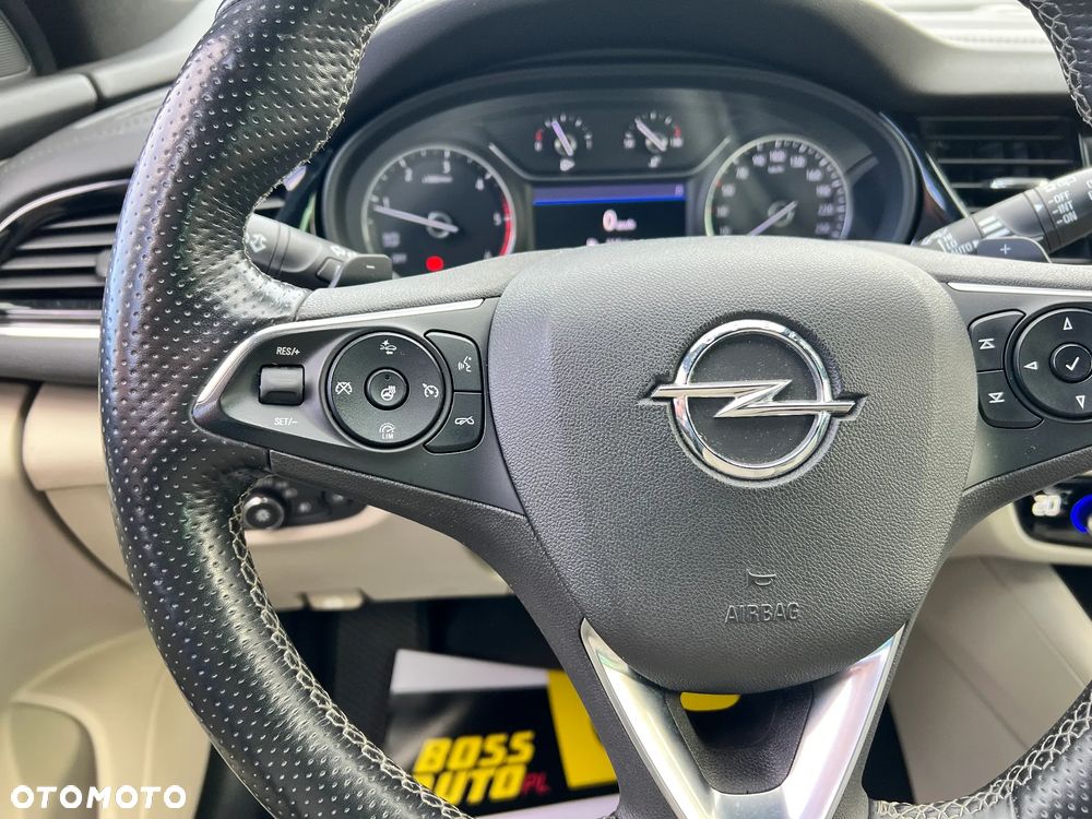 Opel Insignia 2.0 CDTI 4x4 Exclusive S&S - 12