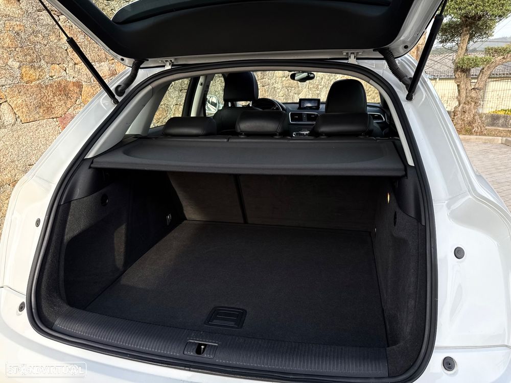 Audi Q3 2.0 TDI quattro S-tronic - 42