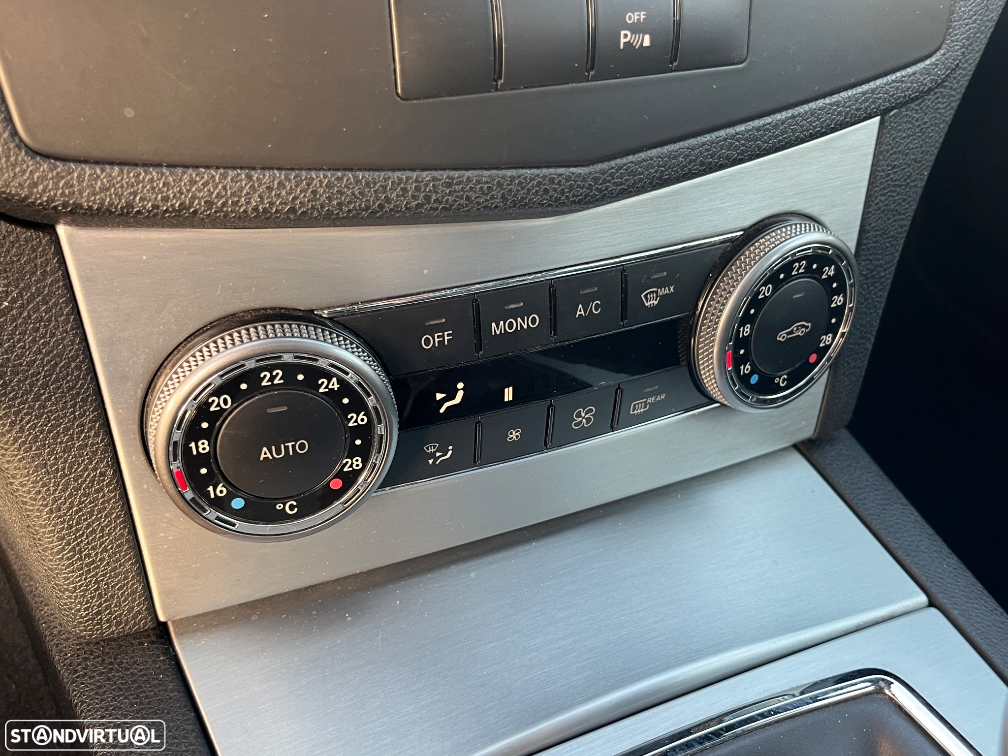 Mercedes-Benz C 220 CDi Avantgarde - 11