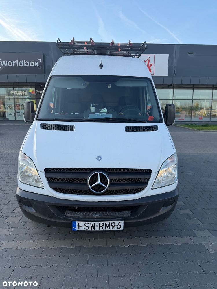 Mercedes-Benz Sprinter - 3