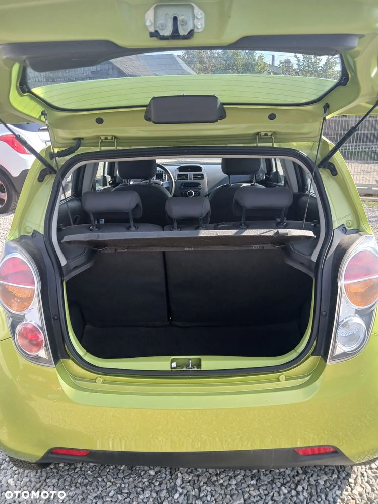 Chevrolet Spark - 19