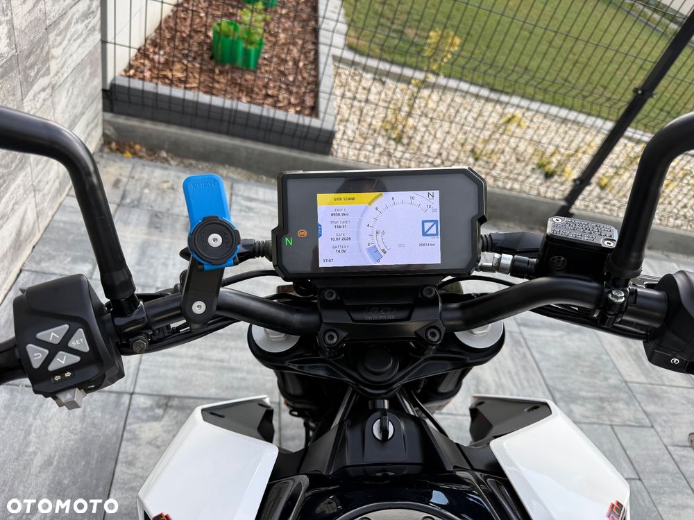 KTM Duke 125 - 7