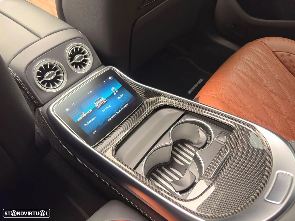 Mercedes-Benz AMG GT 4 portas 63 S E Performance - 25