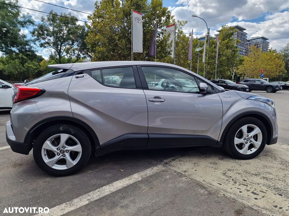 Toyota C-HR 1.8 HSD 4x2 CVT C-enter - 5