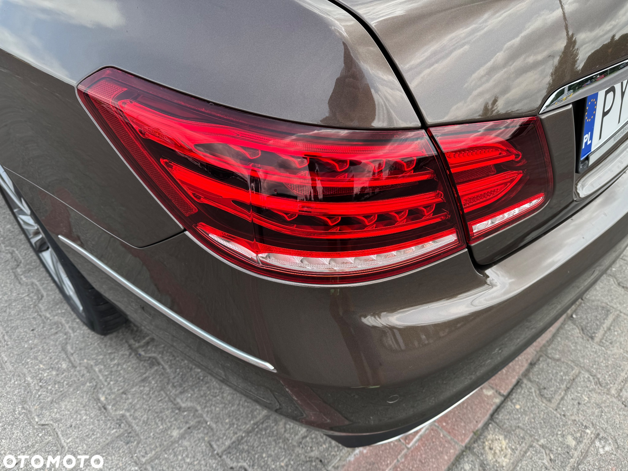 Mercedes-Benz Klasa E 200 Coupe 7G-TRONIC - 12