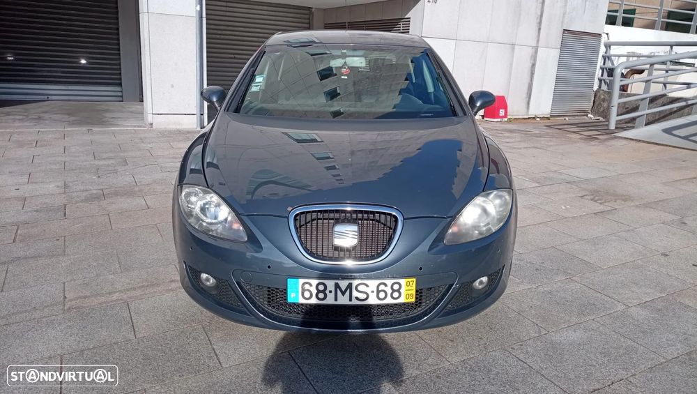 SEAT Leon 1.9 TDI DPF Ecomotive Style - 3