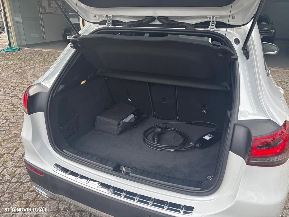 Mercedes-Benz GLA 250 e 8G-DCT Style - 30