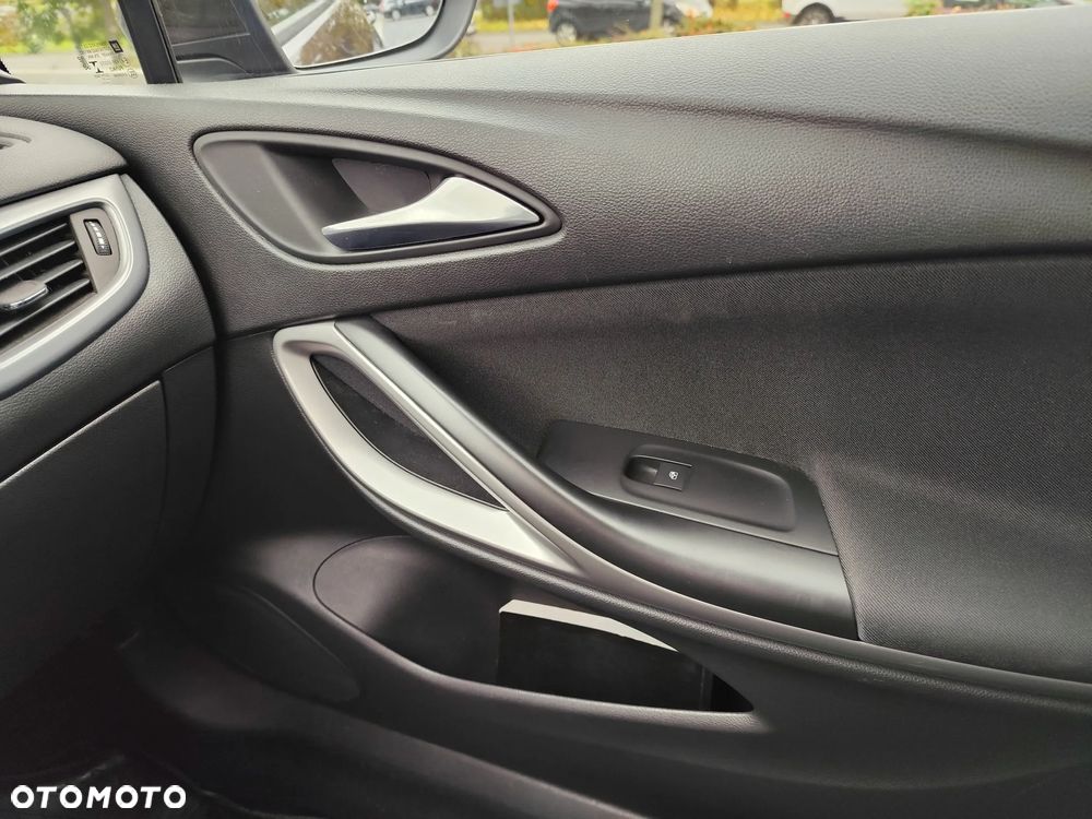 Opel Astra V 1.4 T Enjoy - 16